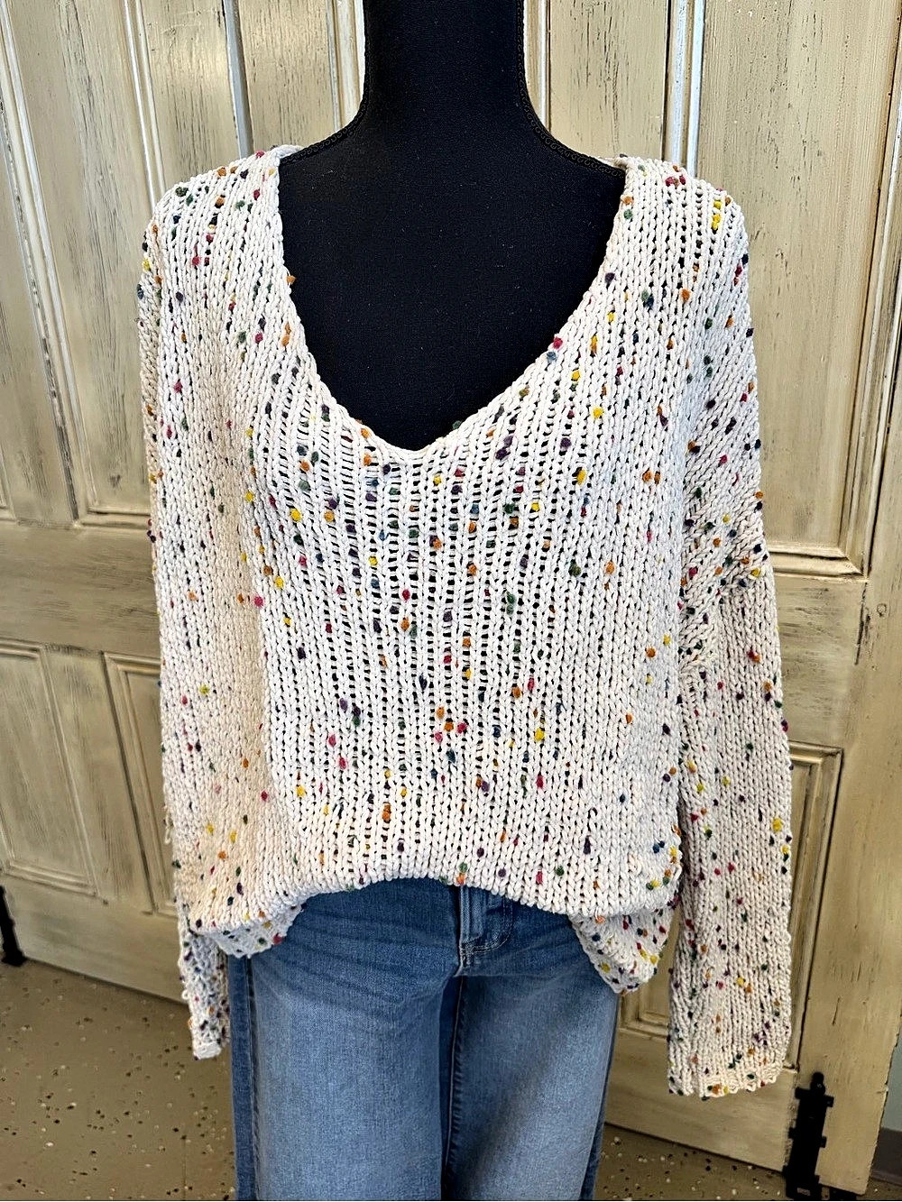 Peach Love California Multicolor Flecked V-Neck Sweater Size Large EUC